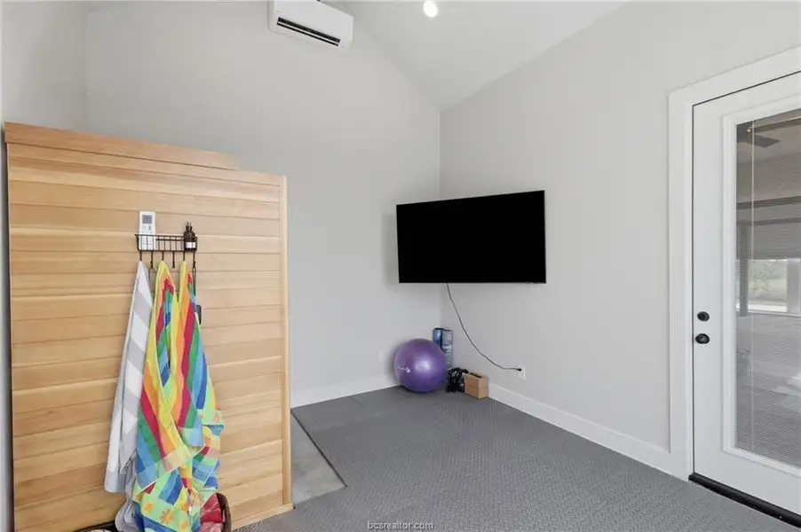 Furnished interior view inside a new home in , Bryan (Image 7).