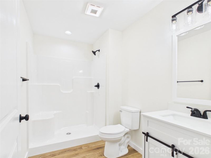 Furnished interior view inside a new home in , Valdese (Image 6).