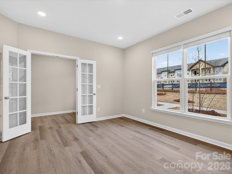 Spacious, unfurnished interior of a new home in North Creek Village, Huntersville (Image 26).