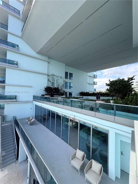 Condo located in Bay Harbor Islands, FL showcasing its design and architecture (Image 19). Condo located in Bay Harbor Islands, FL showcasing its design and architecture (Image 19).