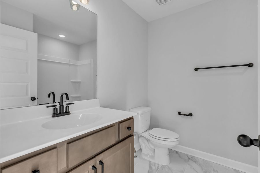 Furnished interior view inside a new home in Oxford Station, Gallatin (Image 11).