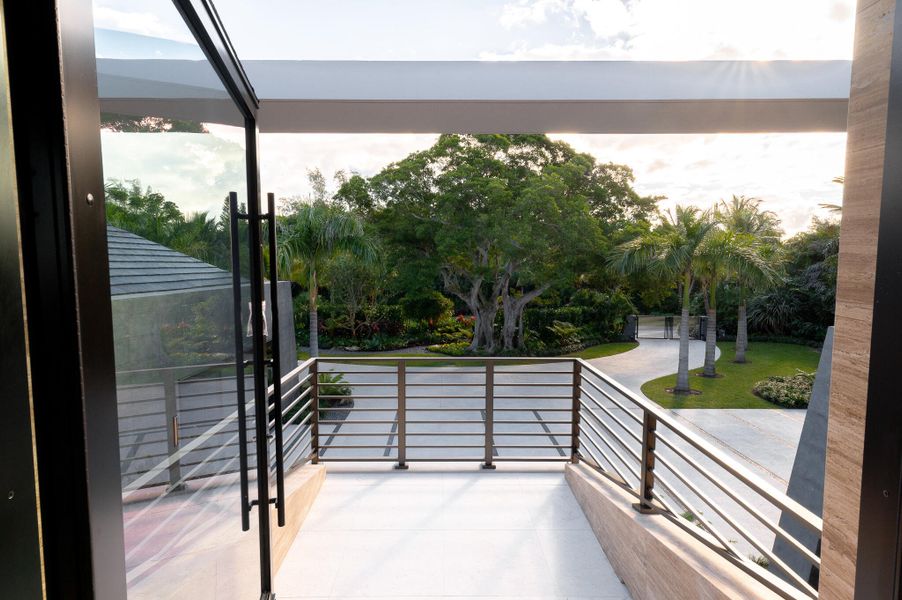 488 S Beach Rd, Jupiter Island, 33455-9