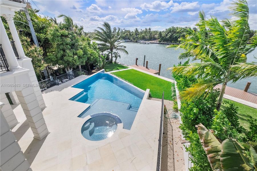 Exterior details and patio area of a home in , Surfside (Image 38).