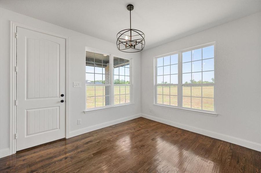 Spacious, unfurnished interior of a new home in , Corsicana (Image 36).