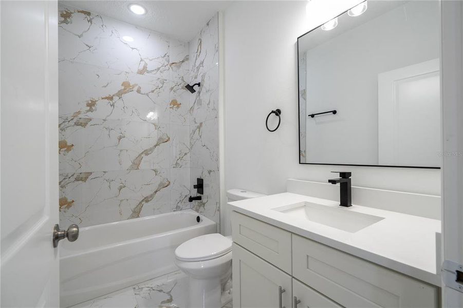 Furnished interior view inside a new home in , Haines City (Image 9).