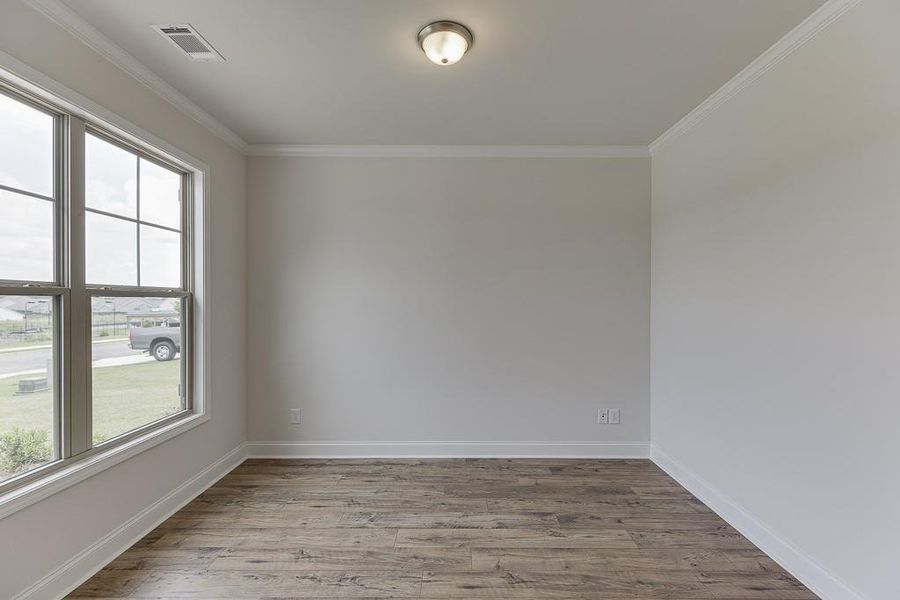 Spacious, unfurnished interior of a new home in , Jefferson (Image 36).