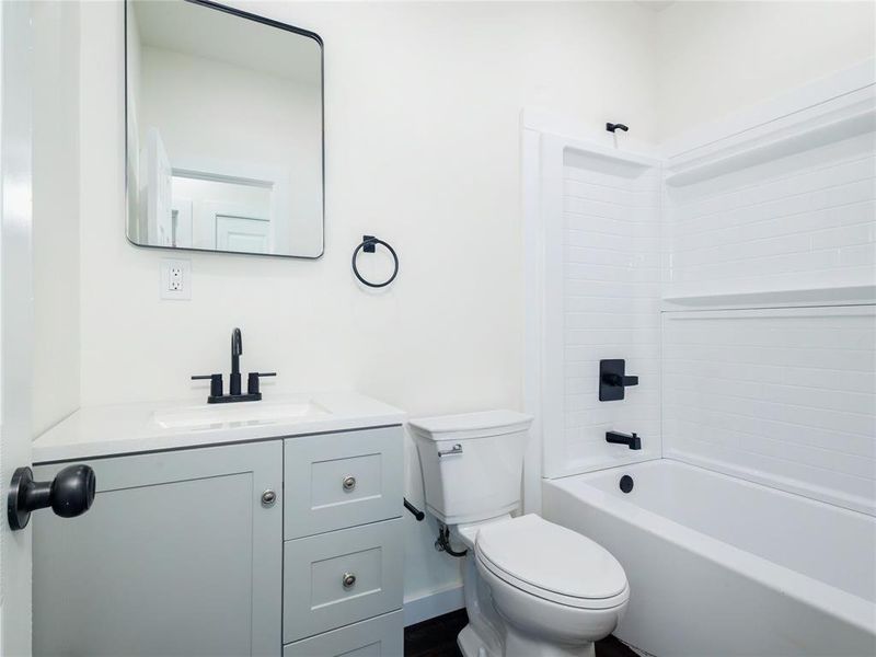 Furnished interior view inside a new home in , Brownwood (Image 8).