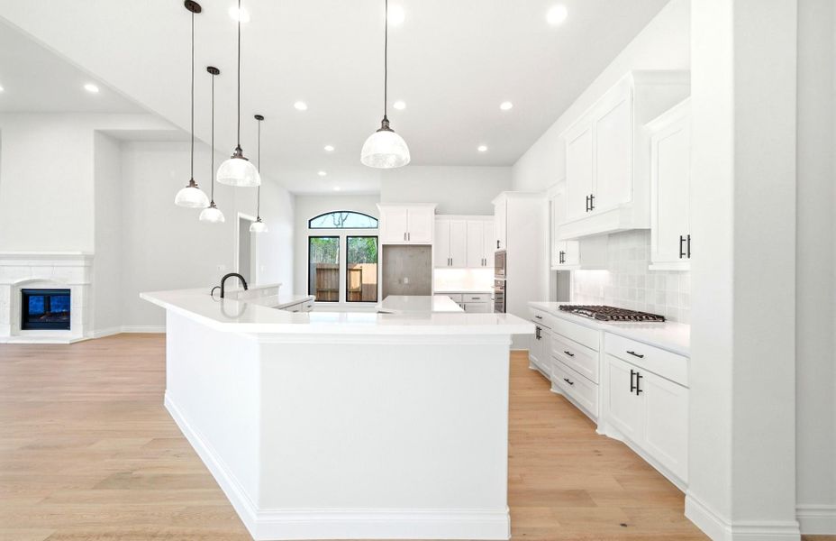 Furnished interior view inside a new home in The Highlands 55′, Porter (Image 8).