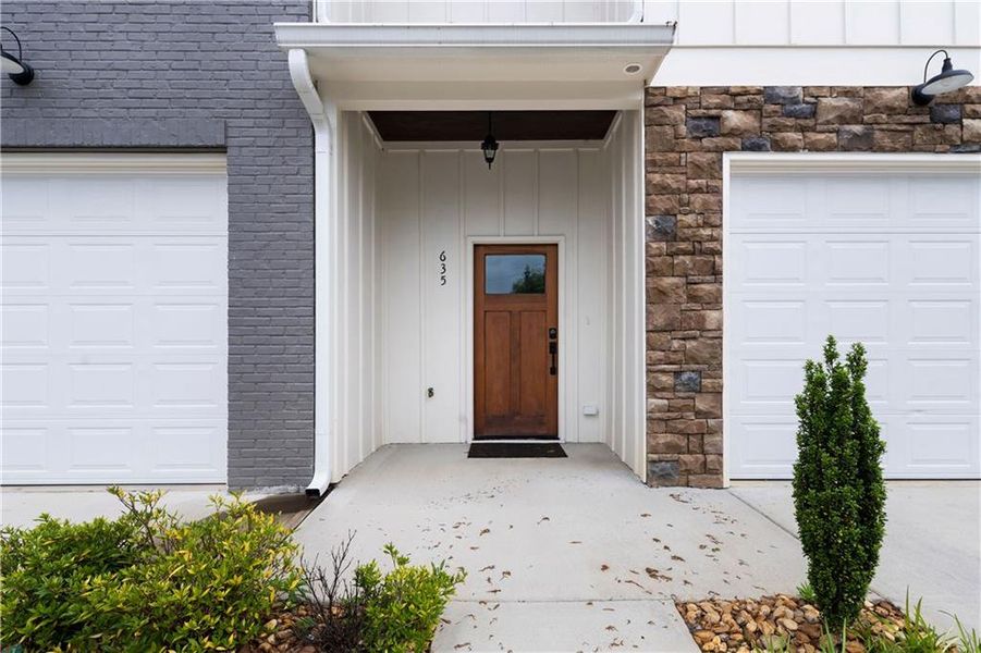 Front exterior of a new home in , Rome, GA, highlighting curb appeal (Image 2). Front exterior of a new home in , Rome, GA, highlighting curb appeal (Image 2).