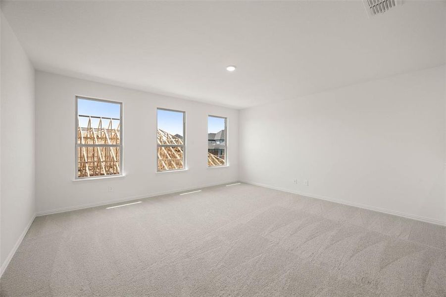 Spacious, unfurnished interior of a new home in The Oaks, Red Oak (Image 18). Spacious, unfurnished interior of a new home in The Oaks, Red Oak (Image 18).