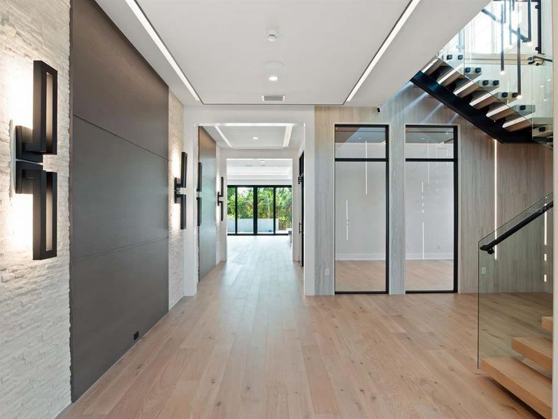 Image 47 of a home in .