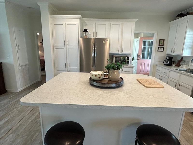 Furnished interior view inside a new home in , Lake Placid (Image 4).