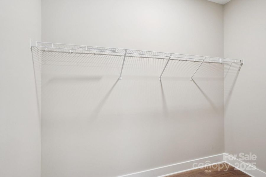 Image 38 of a home in .