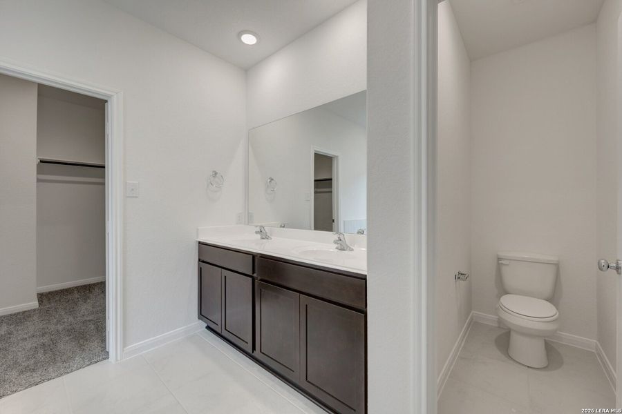 Furnished interior view inside a new home in Park Place, New Braunfels (Image 8).