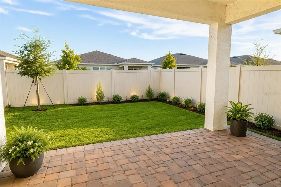 Exterior details and patio area of a home in , Kissimmee (Image 22).