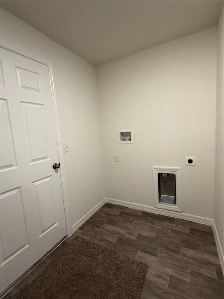 Spacious, unfurnished interior of a new home in , Poinciana (Image 5). Spacious, unfurnished interior of a new home in , Poinciana (Image 5).