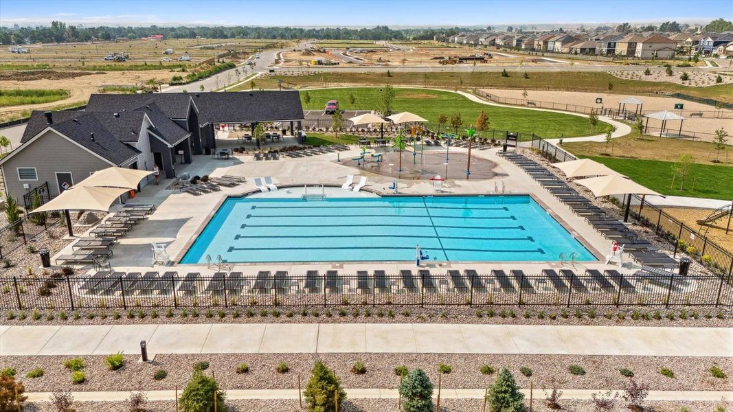 Community amenities in Vantage, Berthoud (Image 25).