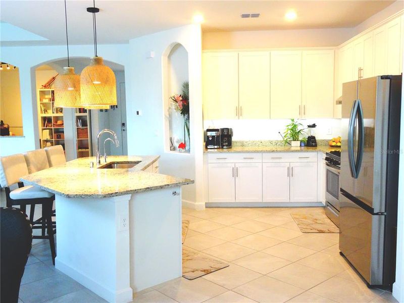 Furnished interior view inside a new home in , Bradenton (Image 35).