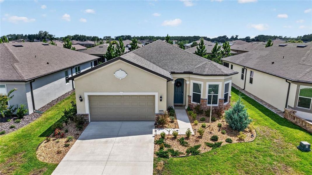 Front exterior of a new home in , Ocala, FL, highlighting curb appeal (Image 24).