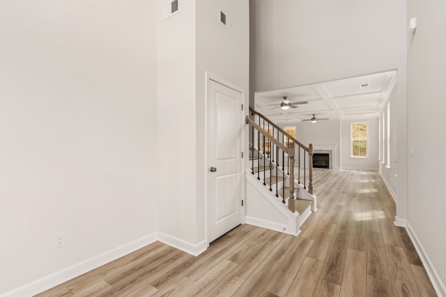 Spacious, unfurnished interior of a new home in Windsor Forest, Anderson (Image 14).