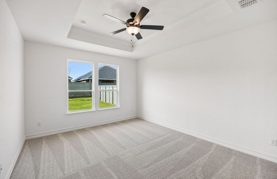 Spacious, unfurnished interior of a new home in Treeline, Justin (Image 17). Spacious, unfurnished interior of a new home in Treeline, Justin (Image 17).