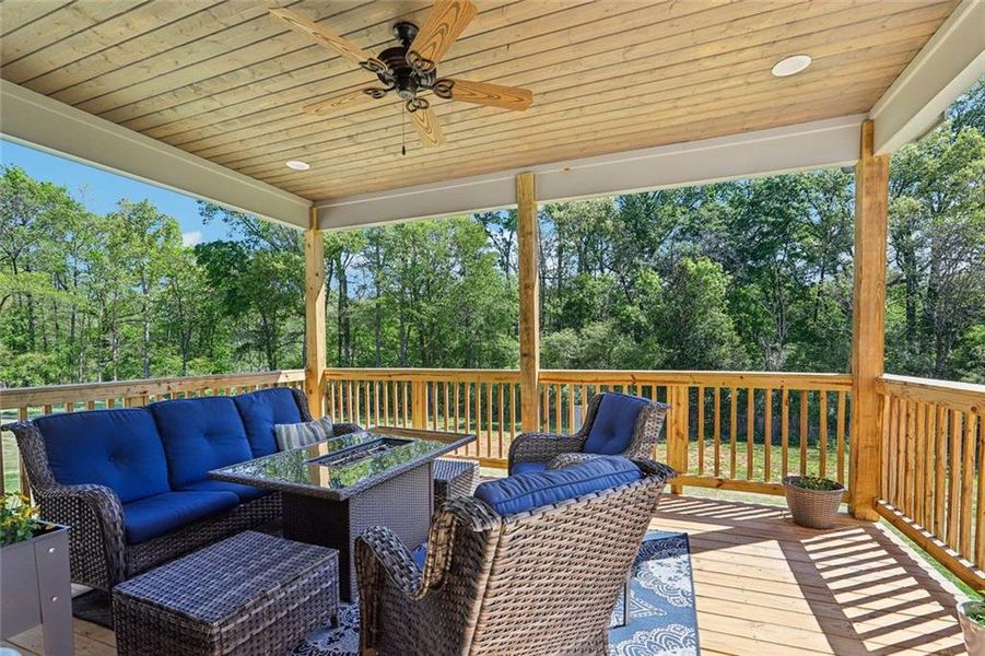 Exterior details and patio area of a home in , Hoschton (Image 4).