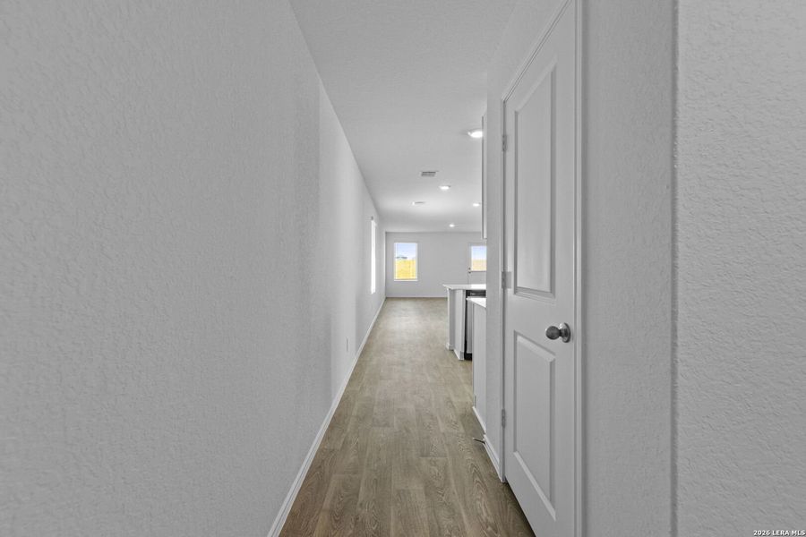 Spacious, unfurnished interior of a new home in Hickory Ridge, Elmendorf (Image 13).