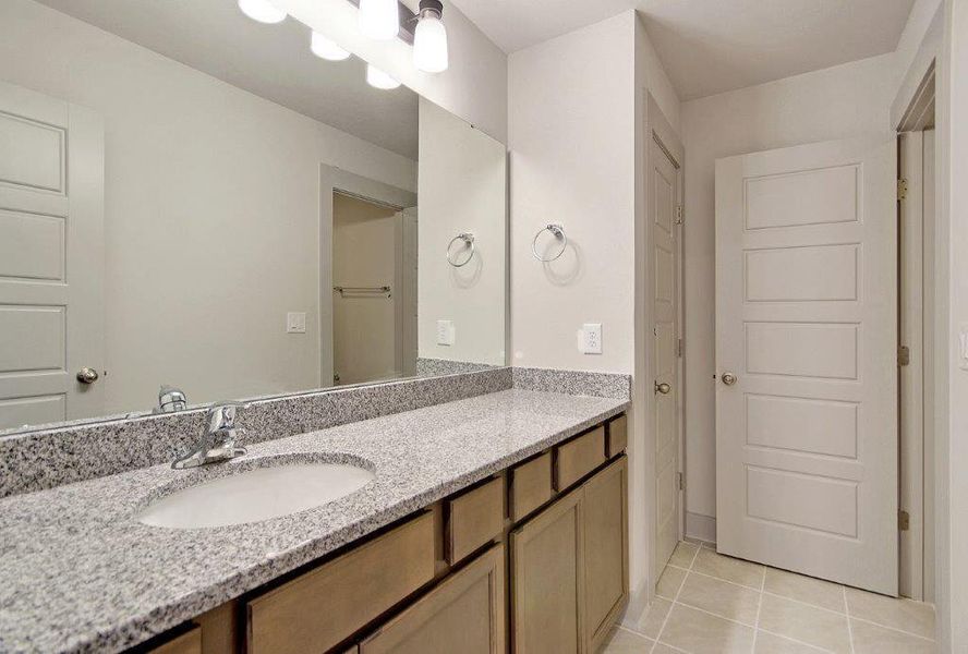 Furnished interior view inside a new home in Creek Pointe, Moncks Corner (Image 4).