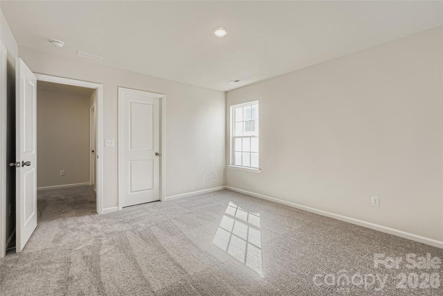 Spacious, unfurnished interior of a new home in Shannon Woods, Maiden (Image 8).