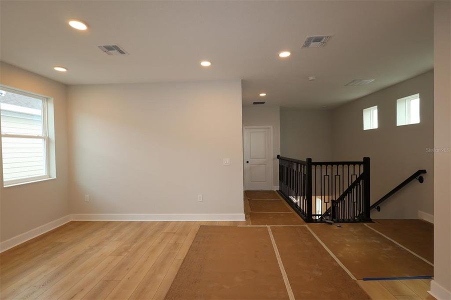 Image 25 of a home in Center Lake on the Park.