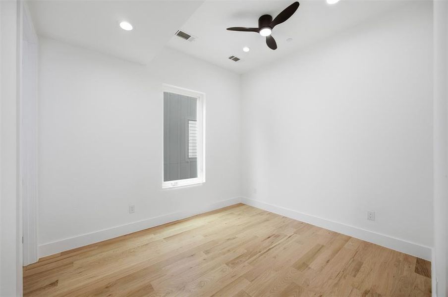 Spacious, unfurnished interior of a new home in , Dallas (Image 23). Spacious, unfurnished interior of a new home in , Dallas (Image 23).
