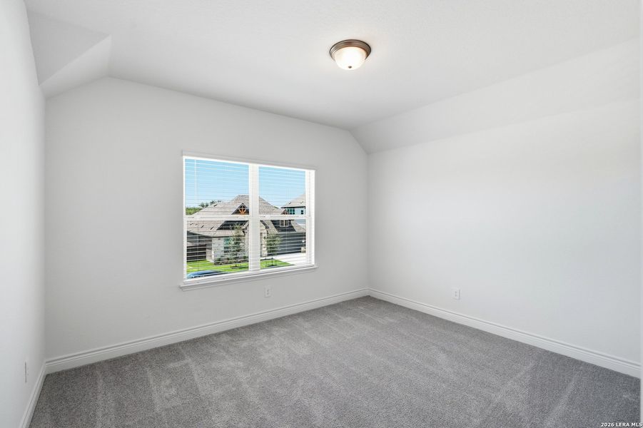 Spacious, unfurnished interior of a new home in Bison Ridge, San Antonio (Image 21).