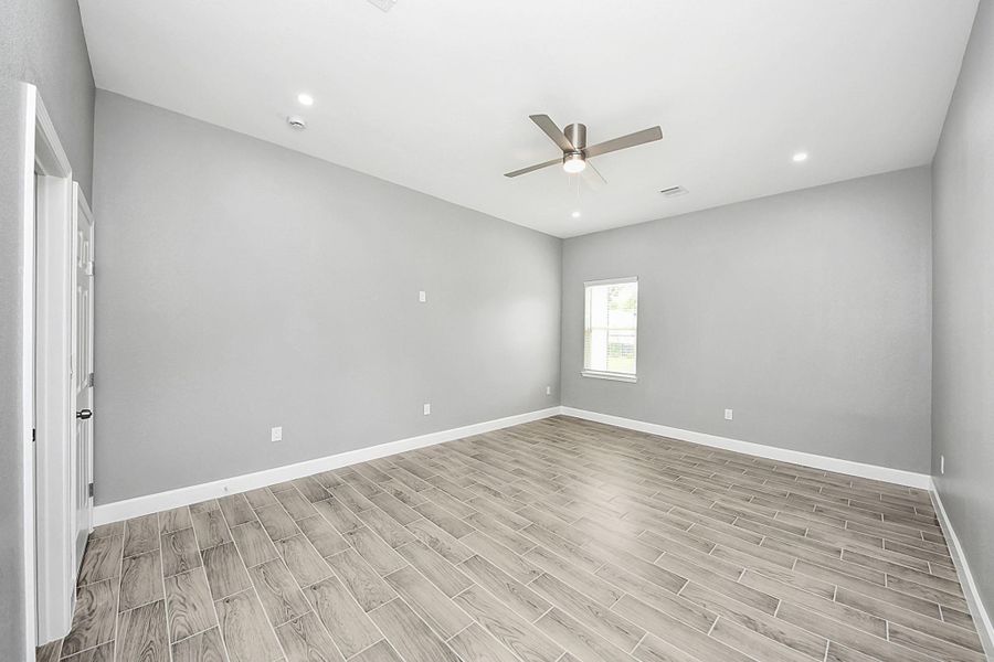 Spacious, unfurnished interior of a new home in , Houston (Image 31). Spacious, unfurnished interior of a new home in , Houston (Image 31).