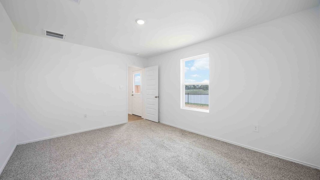 Spacious, unfurnished interior of a new home in Legacy Village, Houston (Image 8). Spacious, unfurnished interior of a new home in Legacy Village, Houston (Image 8).