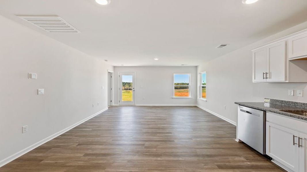 Spacious, unfurnished interior of a new home in Harper Ridge, Roebuck (Image 25). Spacious, unfurnished interior of a new home in Harper Ridge, Roebuck (Image 25).