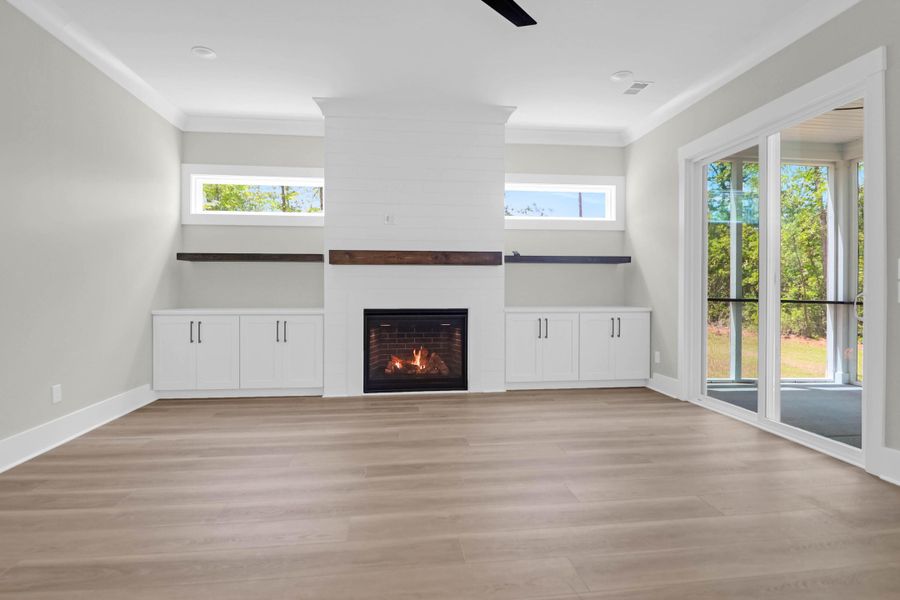 Image 34 of a home in .