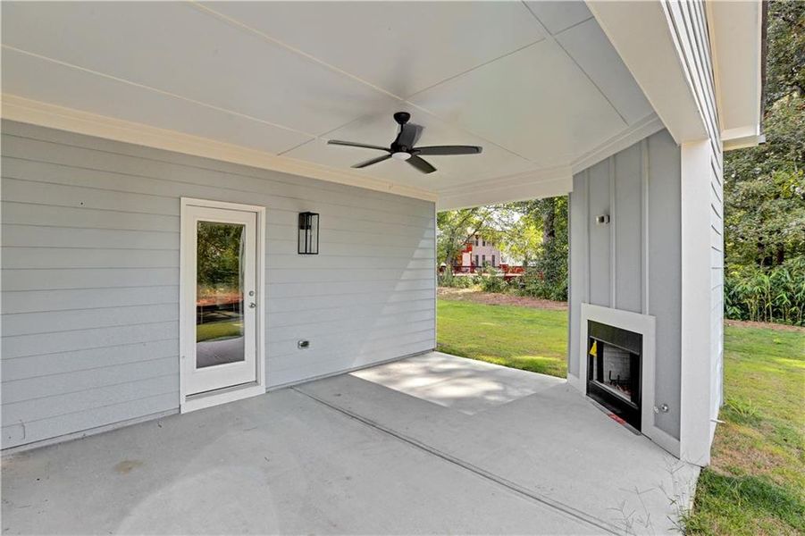 Exterior details and patio area of a home in , Lawrenceville (Image 21).