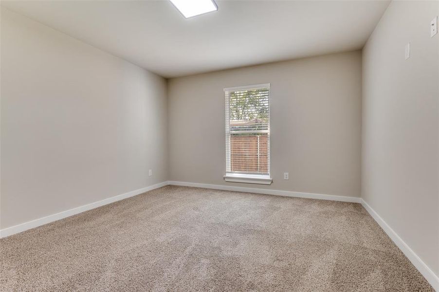 Spacious, unfurnished interior of a new home in , Dallas (Image 15).