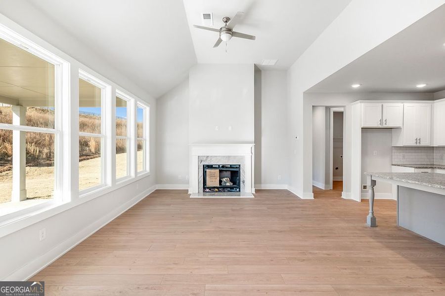 Spacious, unfurnished interior of a new home in The Manor at Gainesville Township, Gainesville (Image 14).