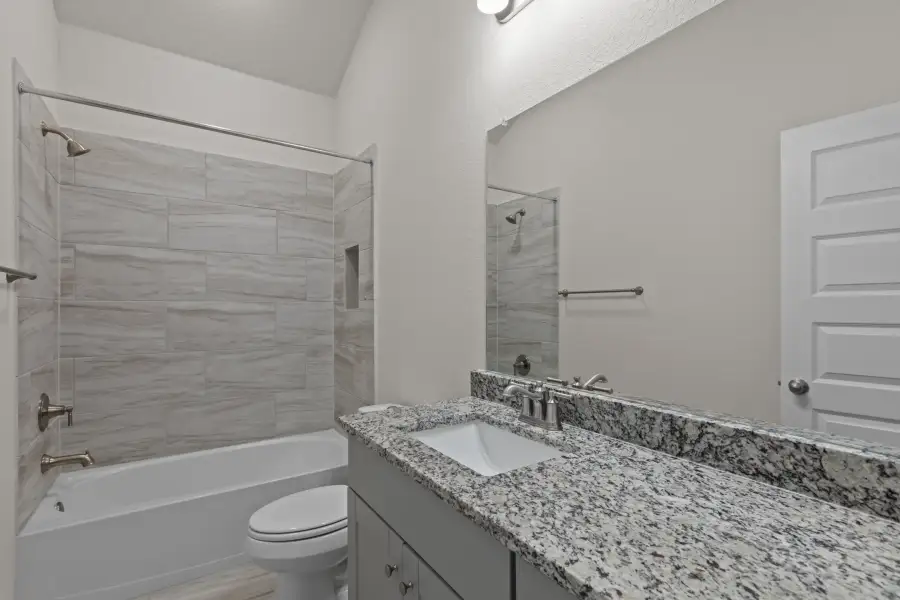 Furnished interior view inside a new home in Veranda, San Antonio (Image 4).
