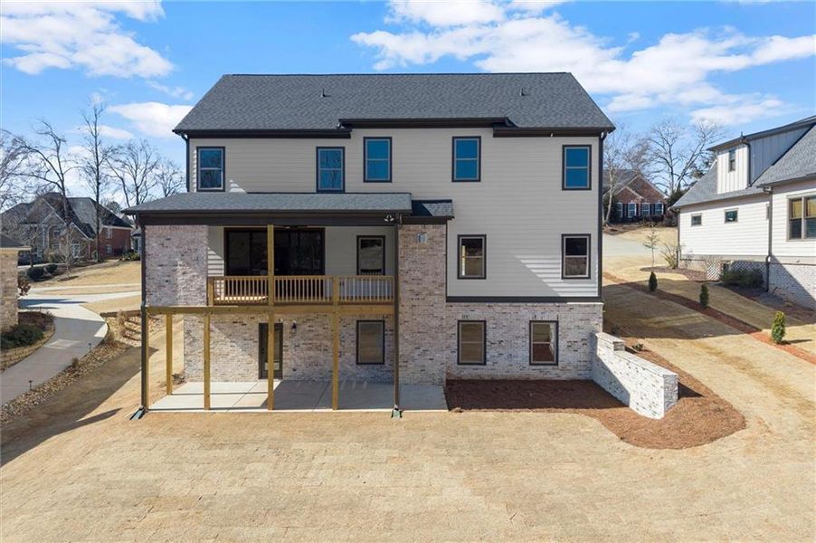 Exterior details and patio area of a home in , Jefferson (Image 29).