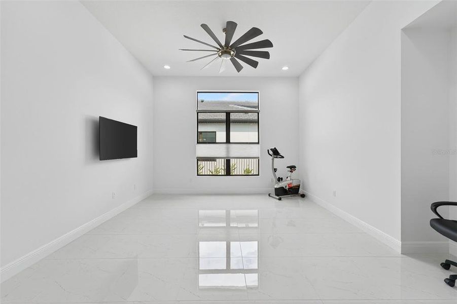 Image 43 of a home in .