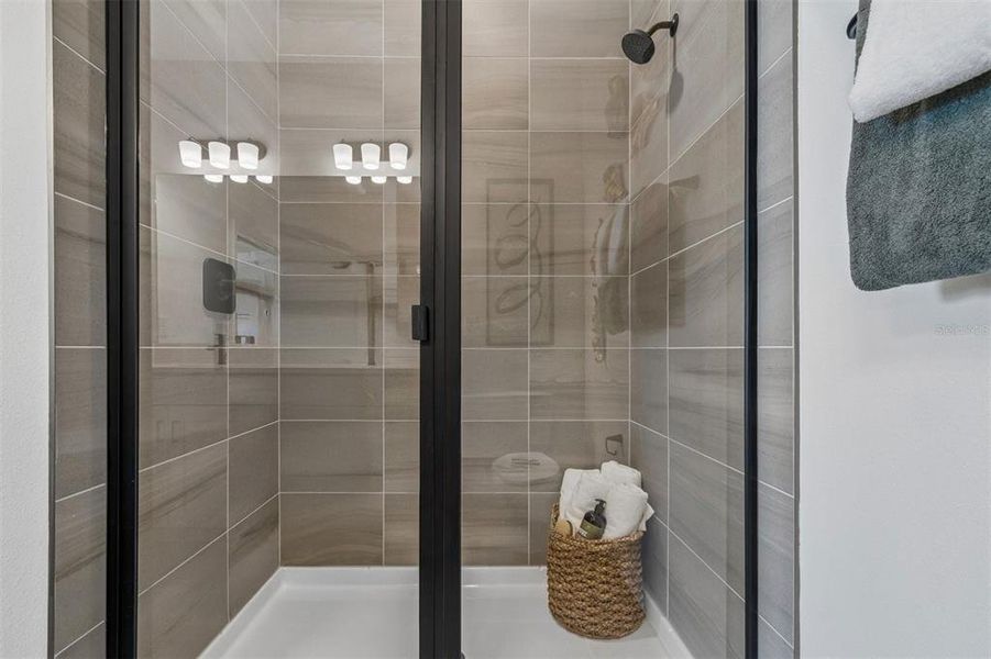 Close-up of interior finishes inside a home in Coasterra, Palmetto (Image 18).