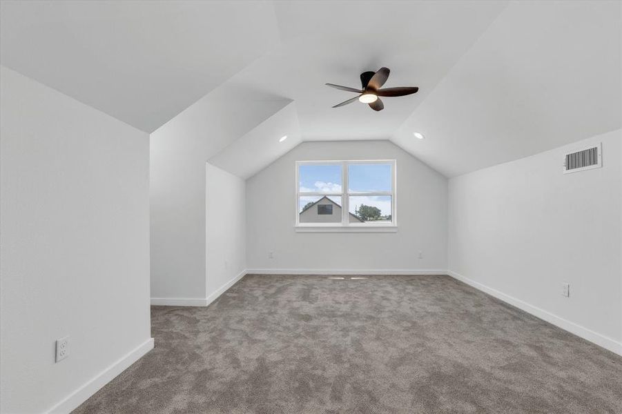 Spacious, unfurnished interior of a new home in , Elm Mott (Image 24).