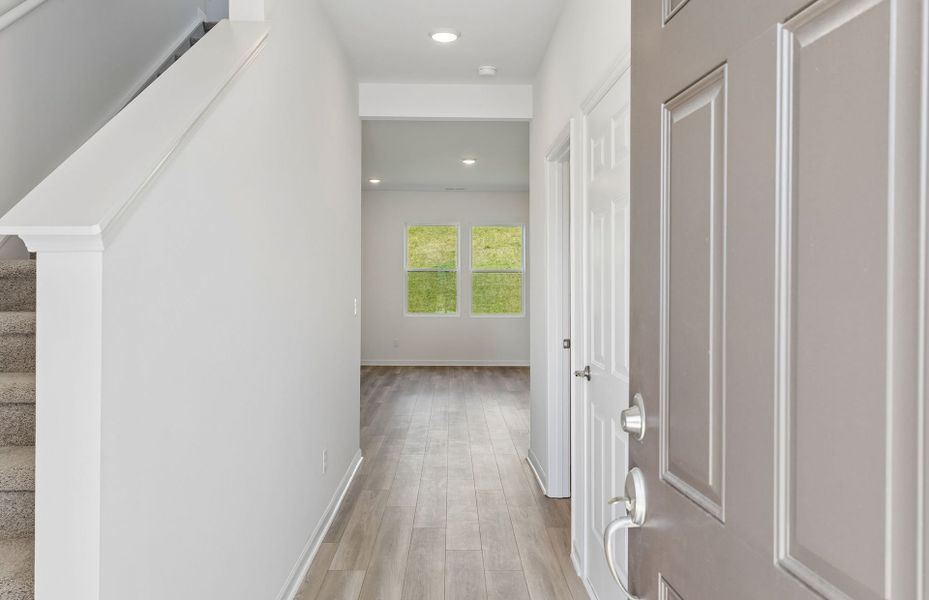 Spacious, unfurnished interior of a new home in Independence at Carter's Station, Columbia (Image 34).
