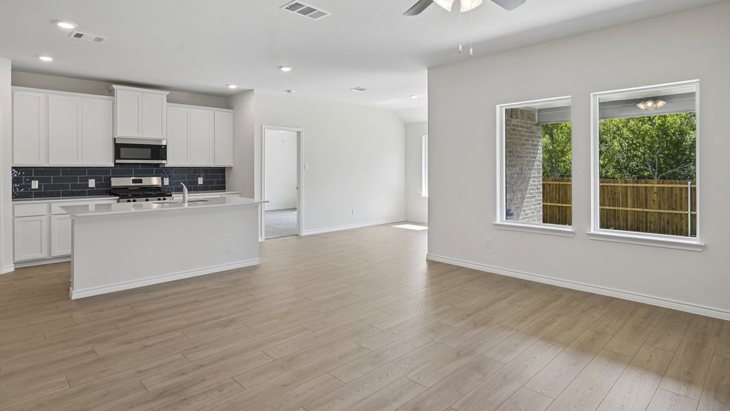 Spacious, unfurnished interior of a new home in Windchime, Celina (Image 4). Spacious, unfurnished interior of a new home in Windchime, Celina (Image 4).
