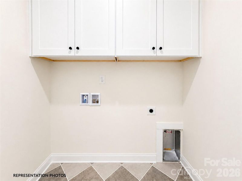 Spacious, unfurnished interior of a new home in , Charlotte (Image 22).