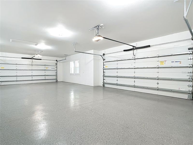 Spacious, unfurnished interior of a new home in Hampton Lakes, Sarasota (Image 51). Spacious, unfurnished interior of a new home in Hampton Lakes, Sarasota (Image 51).