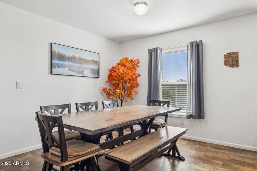 8-web-or-mls-2314-e-clear-point-way 8-web-or-mls-2314-e-clear-point-way