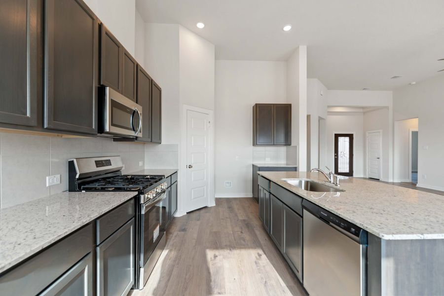 1285 Westfork Drive - Rushmore - Kitchen
